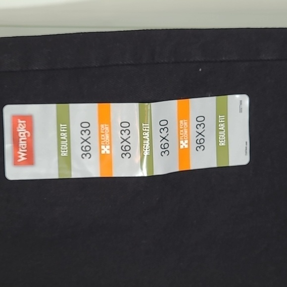 Wrangler 36 X 30- Jeans NEW Black Regular Fit Straight Leg Comfort Flex - Picture 5 of 12